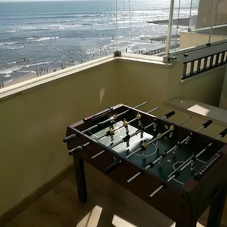 Beach Apartment Parede